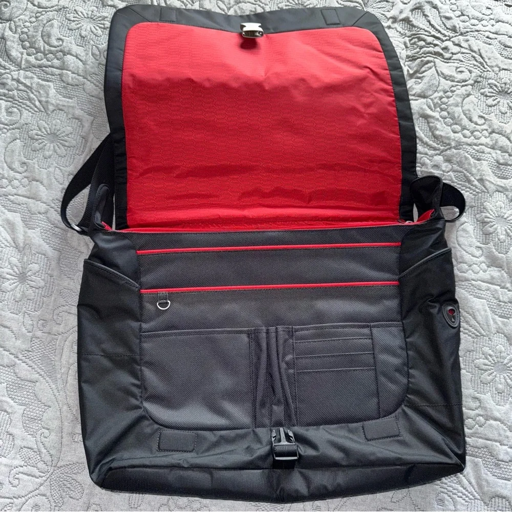 Tumi T-Tech Laptop Padded Messenger Shoulder Bag Black Travel Luggage Case Large